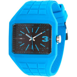 Relógio EDC by Esprit Rebel Cool Turquoise com caixa e pulseira em plástico e mostrador analógico preto. Movimento de quartzo, resistência à água 3 ATM e garantia de 2 anos. Marca: EDC by Esprit.