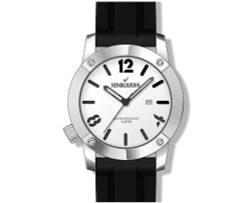 Relógio Heinrichssohn masculino analógico com caixa em aço inoxidável (acabamento polido e mate) e bracelete de silicone preta com fecho de pino. Mostrador branco com indicação do dia da semana e da data; coroa posicionada à esquerda. Movimento quartzo Miyota/Citizen 2115 alimentado por bateria. Resistência à água: 5 ATM. Inclui caixa.
