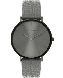 Relógio casual com design moderno, modelo LT-0256-LQ. Marca: Liebeskind Berlin. Adequado para uso diário. Pulseira e materiais não especificados. Marca: Liebeskind Berlin.