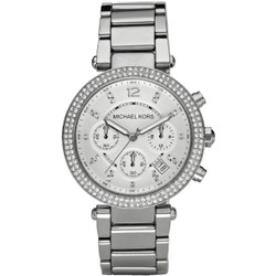 Michael Kors relógio de pulso com movimento de quartzo e mostrador analógico cinzento. Caixa redonda em aço de 39 mm, vidro mineral e bracelete em aço inoxidável prateado. Resistência à água: 30 m. Inclui caixa, documentação e garantia de 3 anos Michael Kors. A caixa pode diferir ligeiramente da fotografia conforme disponibilidade do fabricante.