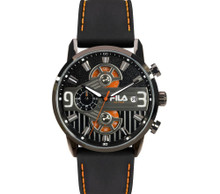 Relógio FILA Gamma Style cronógrafo para Homem com caixa em aço inoxidável revestida a preto, mostrador preto com detalhes vermelhos, bracelete em silicone preto e fecho de fivela de pino. Movimento de quartzo, indicação de data, resistência à água até 3 ATM. Diâmetro da caixa aprox. 42 mm; espessura aprox. 11 mm. Inclui estojo.