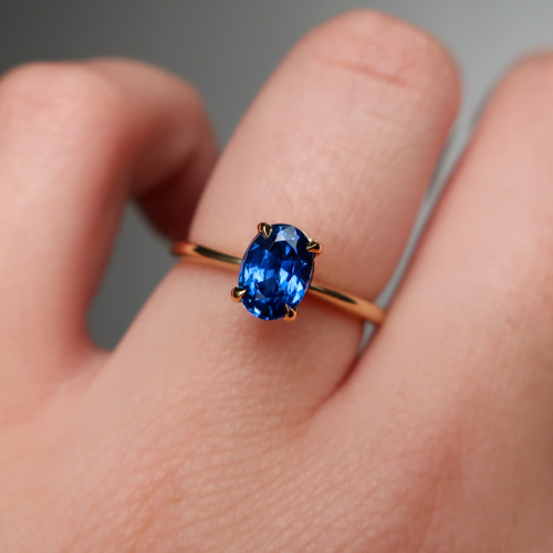 Celine Oval Blue Sapphire Engagement Ring [S826-CELINE-NVST1545]