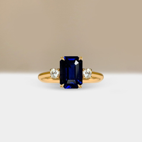 S812-SARAHR-YG-NVST3470.jpg