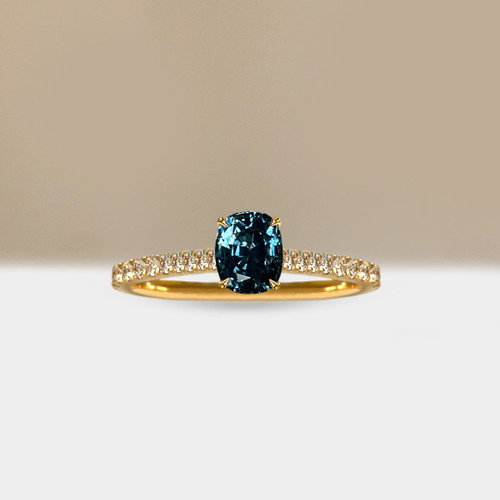 S804-VICTORIA-YG-NVST3589.jpg