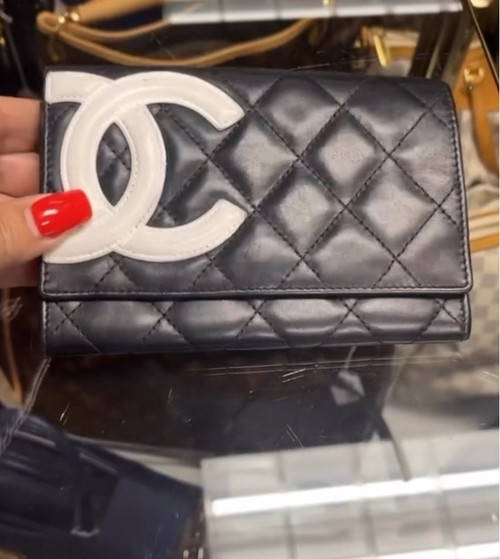 Chanel wallet pink interior