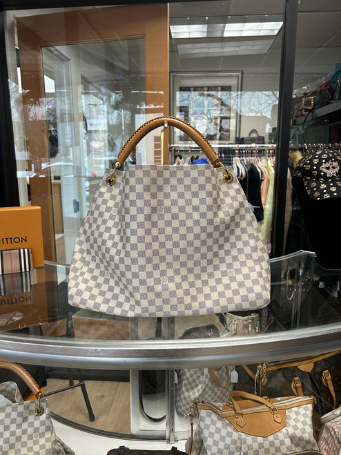 Louis Vuitton artsy GM Azur Damier