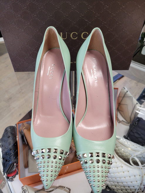 Gucci Seafoam Green Malaga Kid Studded Pumps Size 36.5