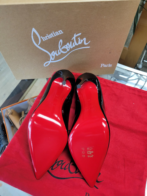 Christian Louboutin So Kate Patent Leather Pumps Size 39