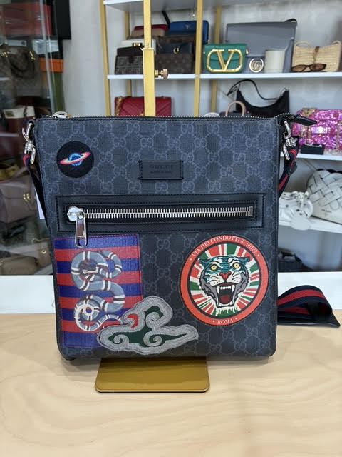 MENS GUCCI CROSSBODY BAG