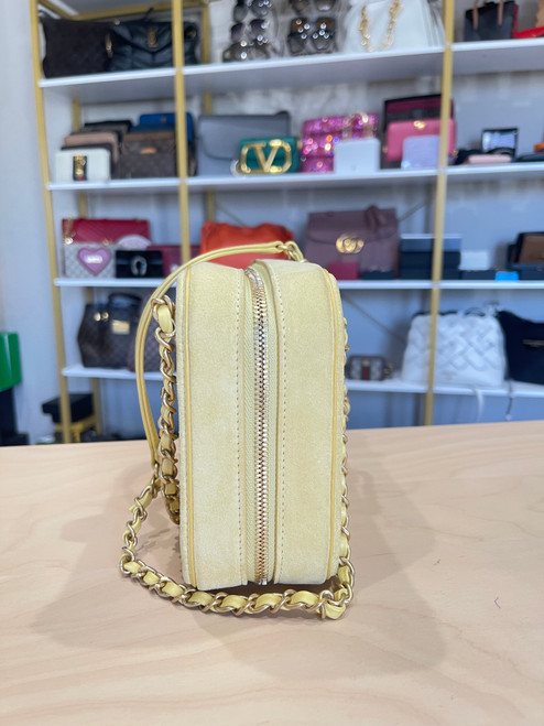 YELLOW SUEDE CHANEL CROSSBODY