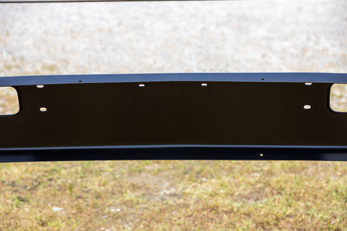 International 4700 / 4900 Black Bumper with Fog, Tow Cutouts. Also Fits 4600, 4800, 8100