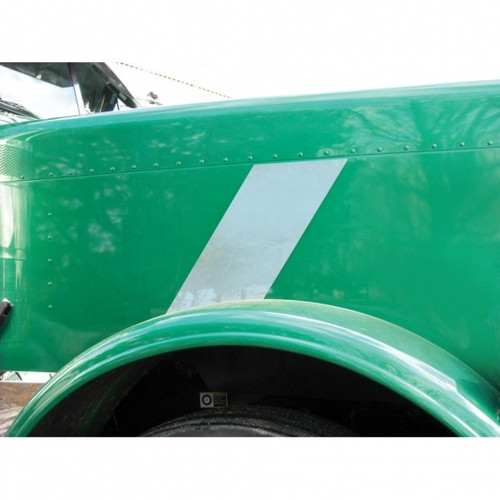Peterbilt 389 (2008-2021) Stainless Hood Emblem Stripe Accent
