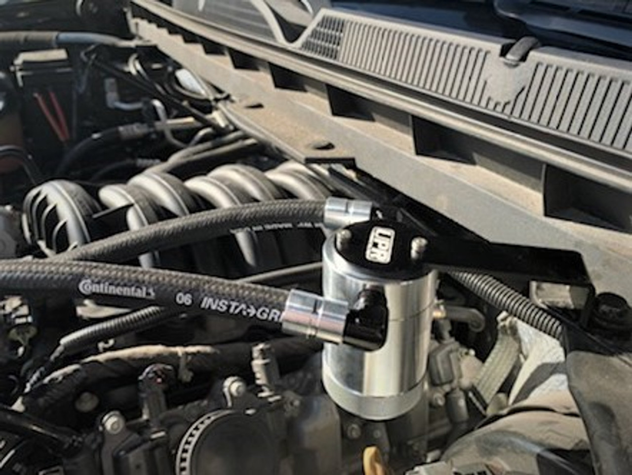 Baffled Oil Catch Can Kit, Fits Chevrolet/GMC 1500 5.3L/6.2L 2014-2018