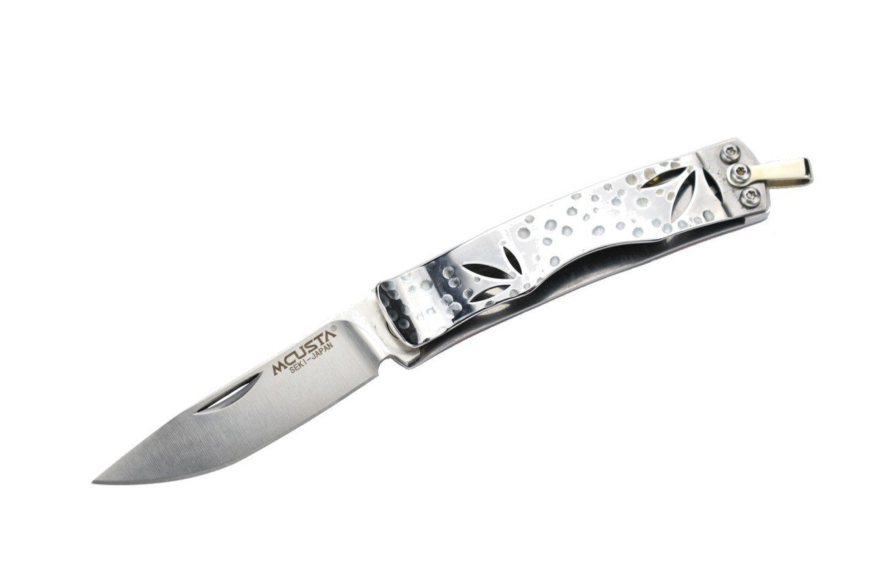 MC-152 Neck Knife Bamboo AUS-8 Blade Red Pakkawood 3.43