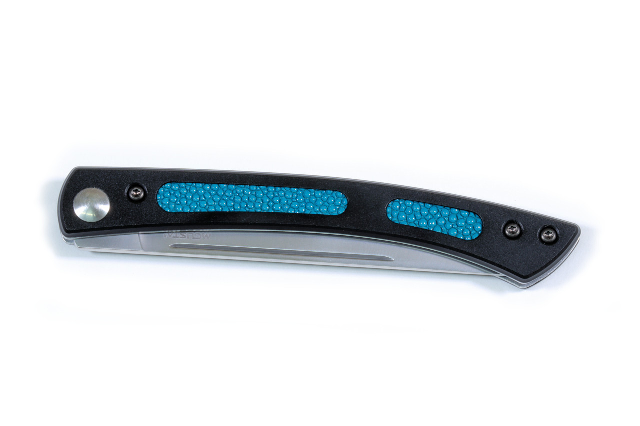 Mcusta The Executive Personal Limited Edition VG-10 Core Blue Singray 4.56" Folding Steak Knife