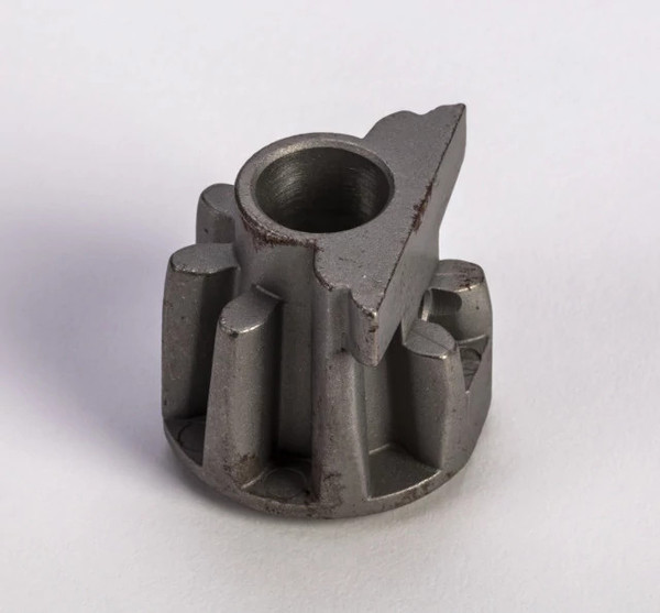 86578202 PINION