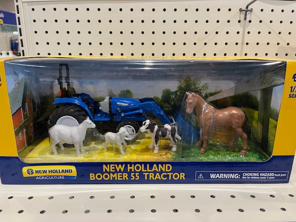 05735 1:32 New Holland Boomer 55 Playset