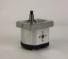 5179729R REMAN-HYDRAULIC PUMP