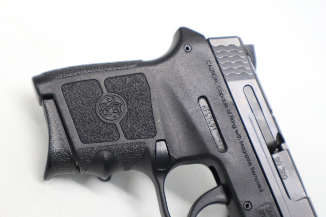 Smith & Wesson M&P Bodyguard Laser Cal. 380 ACP - Pistola Semiautomatica - Foto 11