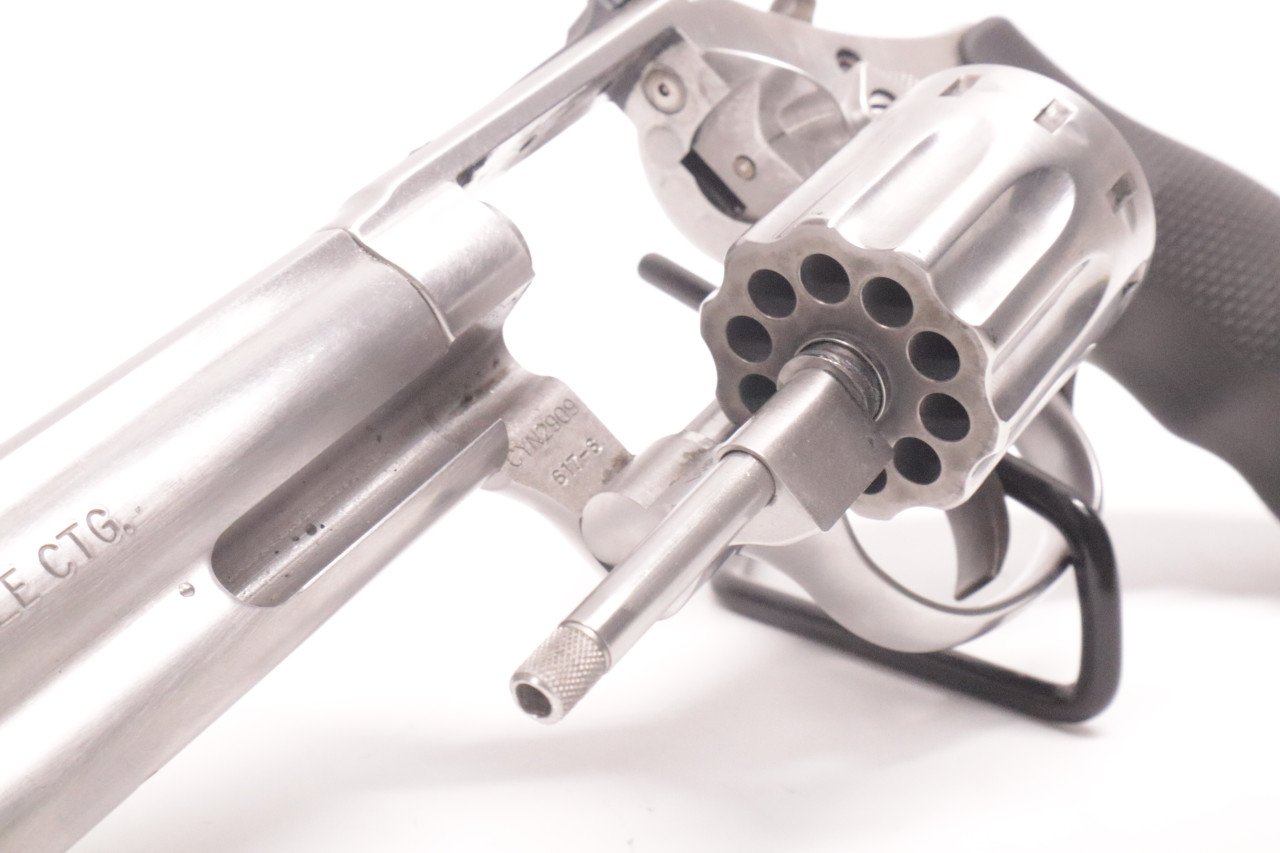 Smith and Wesson Model 617 6" .22LR