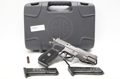 Sig Sauer P220 Legion Wide W Accessories