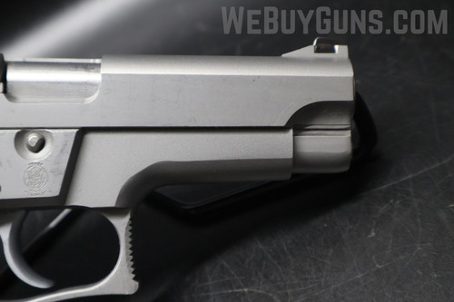 USED Smith & Wesson 5906