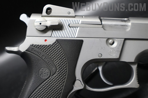 USED Smith & Wesson 5906
