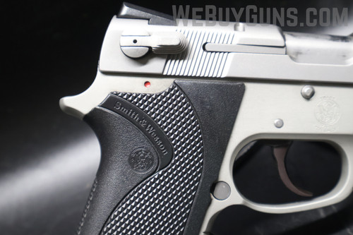 Used Smith & Wesson 3913