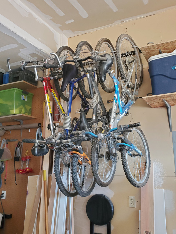 5 bike wall rack