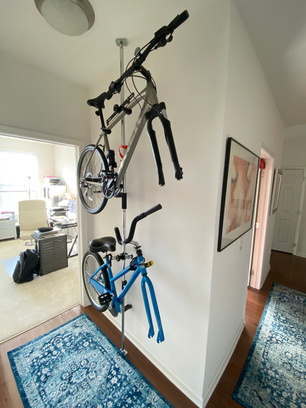 standing bike rack for apartment