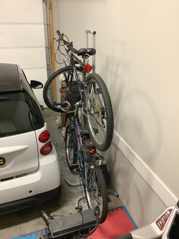 2 bike freestanding rack