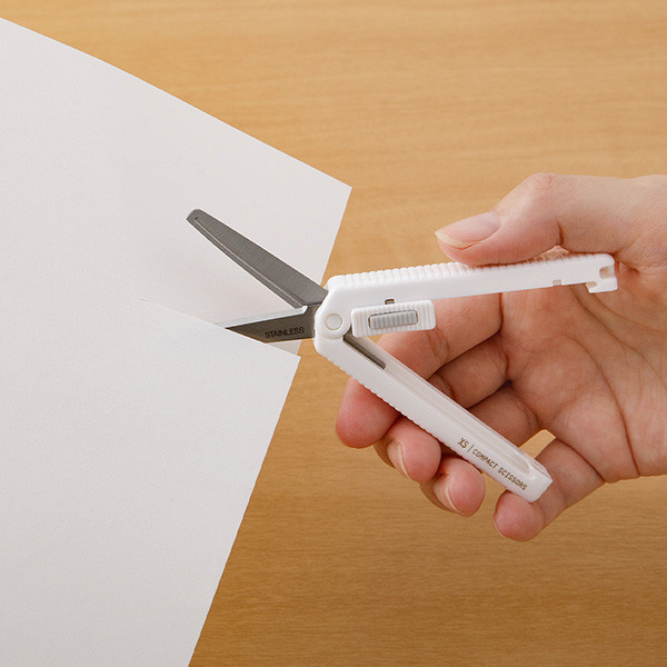 MIDORI XS Compact Scissors - White