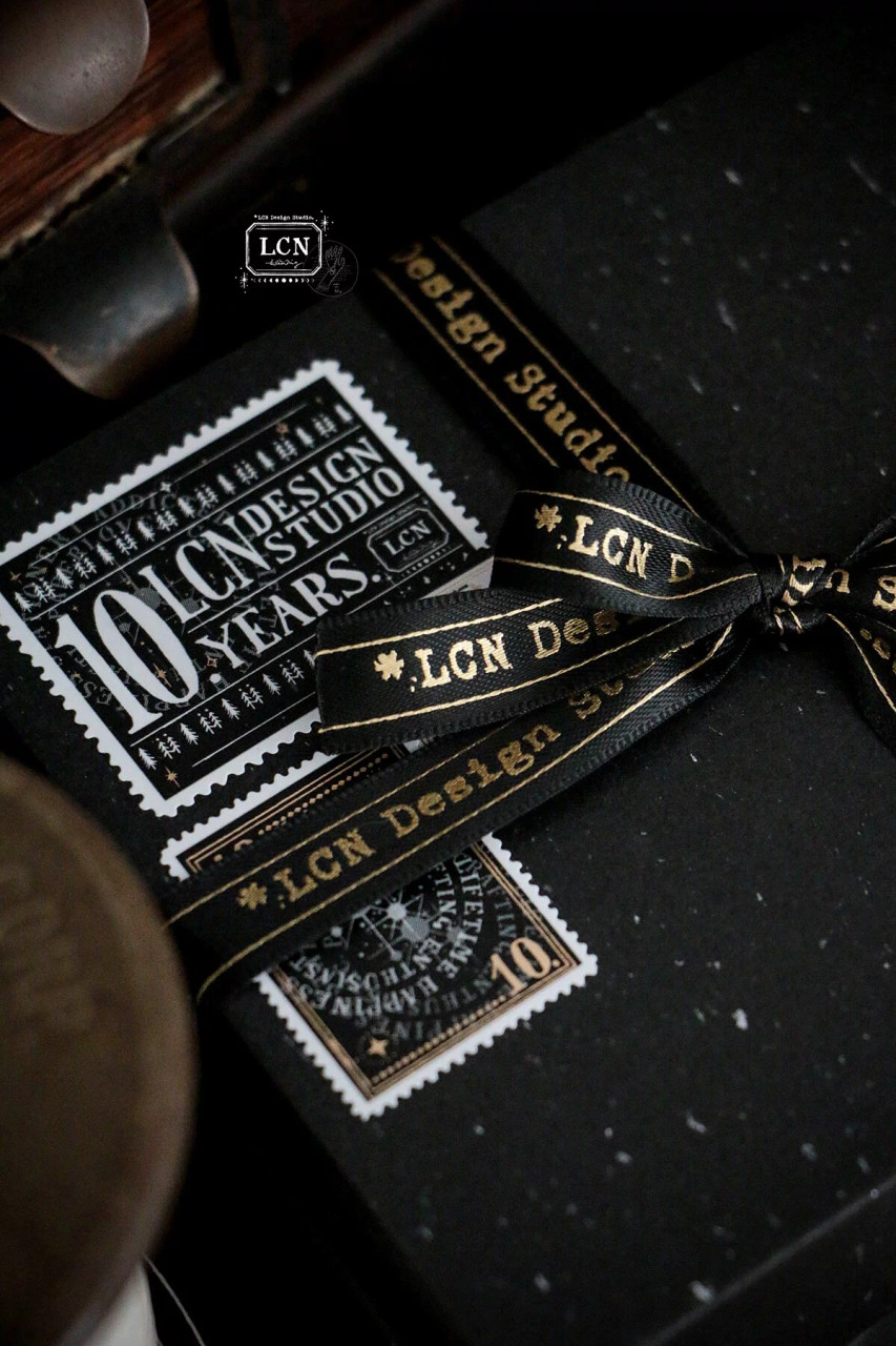 Lin Chia Ning 10th Anniversary Box (Limited Edition)