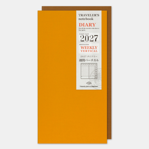 TRAVELER'S Notebook 2027 Weekly Vertical Diary Regular Size two-book refill set with guide and customized sticker. / Ensemble de deux recharges d'agenda hebdomadaire vertical 2027 pour TRAVELER'S Notebook taille régulière avec guide et autocollant personnalisé.