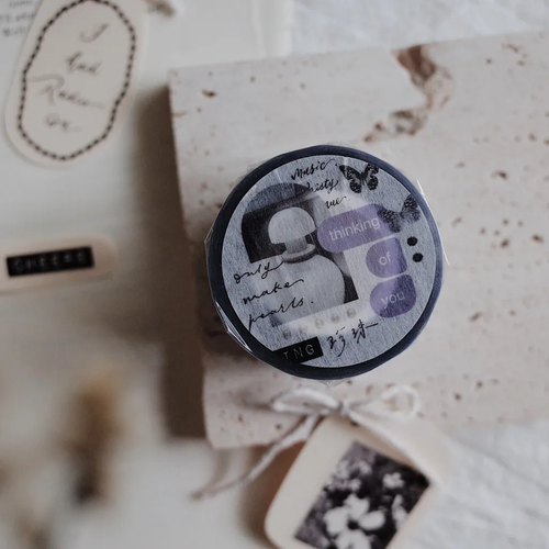 Mr. Eggplants Pearls PET Tape, 3.5cm wide, featuring realistic glossy pearl illustrations in strands and clusters with white ink details. Ruban adhésif PET "Pearls" par Mr. Eggplants, 3,5 cm de large, avec des illustrations de perles brillantes en guirlandes et en grappes.