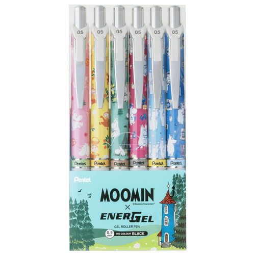 Pentel x Moomin EnerGel Limited Edition Gel Pen Set (6 pack). 0.5mm needle tip pens featuring black ink and various colorful Moomin character barrel designs. Ensemble de 6 stylos gel Pentel x Moomin EnerGel Édition Limitée. Stylos à pointe aiguille 0.5 mm avec encre noire et motifs variés des personnages Moomin.