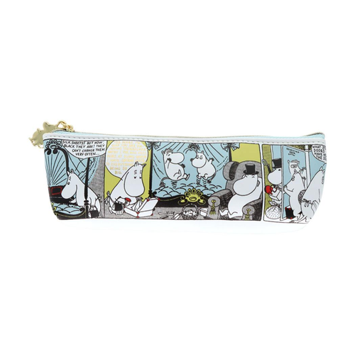 Sun-Star x Moomin Comic Pencil Case in Mint Green. A rectangular stationery pouch featuring black-and-white comic strip panels of Moomin characters. Trousse à crayons Moomin Comic de Sun-Star, couleur vert menthe. Une pochette rectangulaire avec des cases de bandes dessinées classiques Moomin.