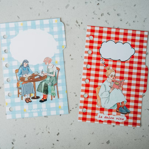 La Dolce Vita M6 Divider Card Journal with Me. Four unpunched paper cards, 126 × 80 mm, two designs. Intercalaires La Dolce Vita M6 Journal with Me. Quatre cartes papier non perforées, 126 × 80 mm, deux motifs.