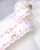 dodolulu Memo Sticker Roll Berry Tales featuring fresh strawberry illustrations and 8 repeating memo designs. / Rouleau de notes adhésives dodolulu Berry Tales présentant d'adorables illustrations de fraises et 8 motifs de mémos répétés.