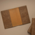 TAKE A NOTE Planner PU Cover A5 Kurumi. Soft walnut-brown PU cover for A5 planners, with rounded edges, card slot and water-repellent finish. Couverture PU TAKE A NOTE Planner A5 Kurumi. Couverture souple brun noyer pour agendas A5, bords arrondis, fente pour carte et fini déperlant.
