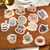 BGM IPPAI Sticker Set Cups Are Full. A foil-stamped flake pack of 45 cup stickers (15 designs × 3) in a 90 × 100 mm sleeve, IPPAI vol.5. Set d’autocollants BGM IPPAI Cups Are Full. 45 stickers tasses dorés (15 motifs × 3), pochette 90 × 100 mm, IPPAI vol.5.