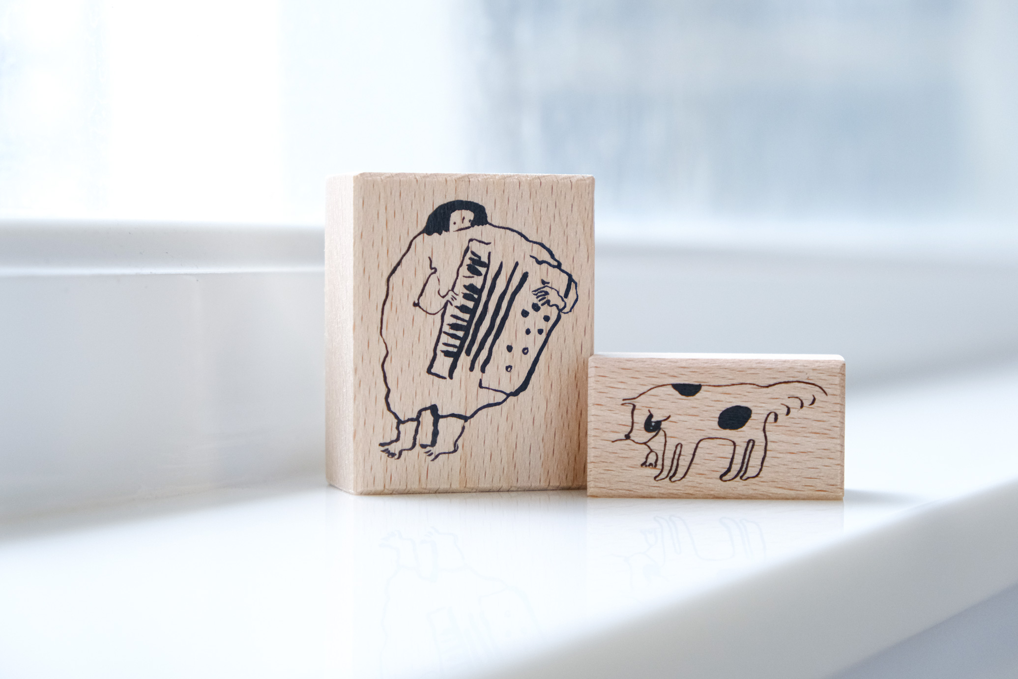 dodolulu Rubber Stamp Set - The Accordion and a Dog