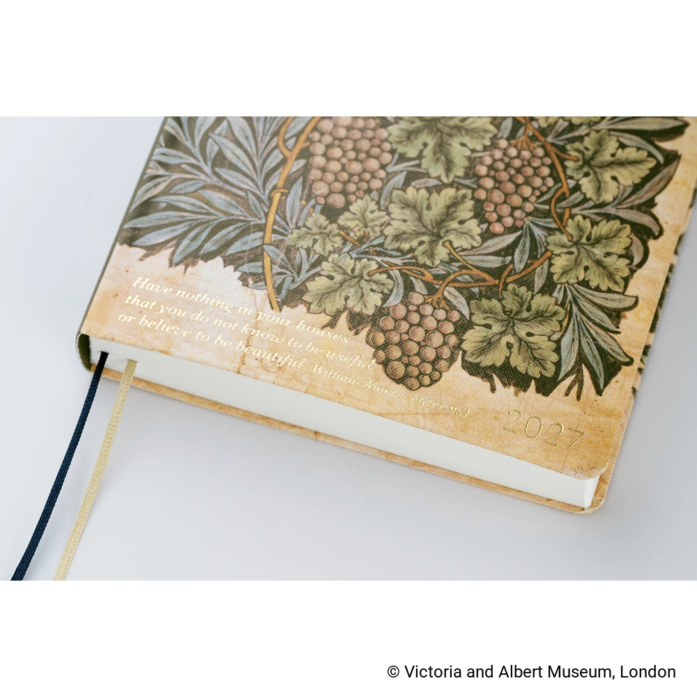 Hobonichi Techo A6 HON - V&A Series: Vine (Japanese)