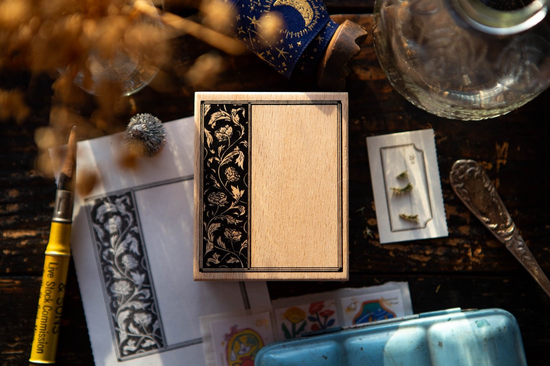 OURS Rubber Stamp - Flower Frame A