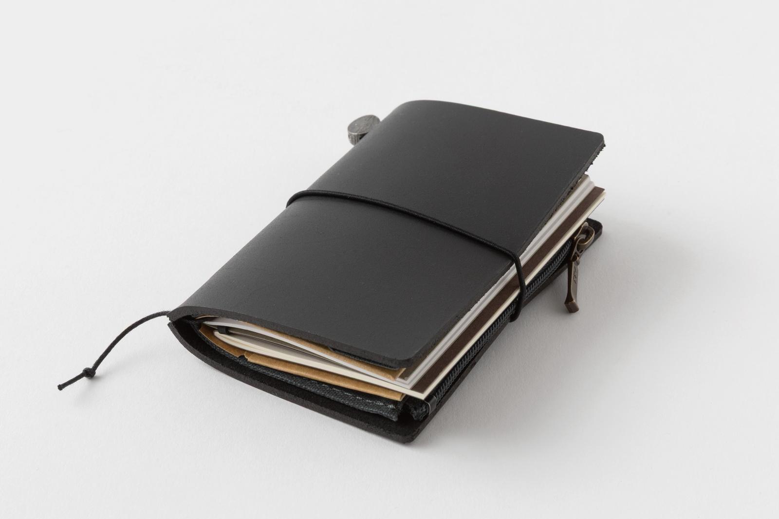 TRAVELER&rsquo;S notebook Card Size 20th Anniversary Set - Black front