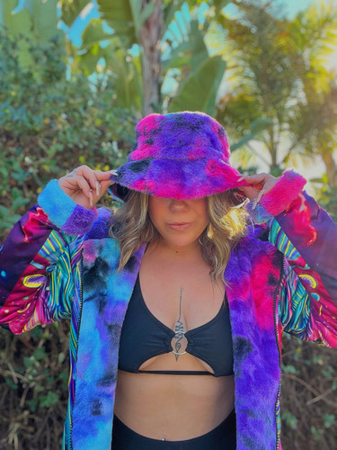 Zodiac Dreams ♒️ Aquarius Bucket Hat