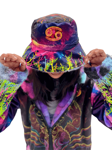 Zodiac Dreams ♋️ Cancer Bucket Hat