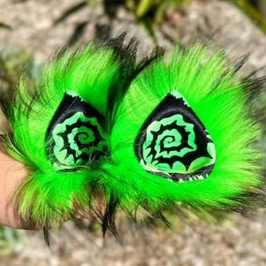 Hypnotic Green Ears