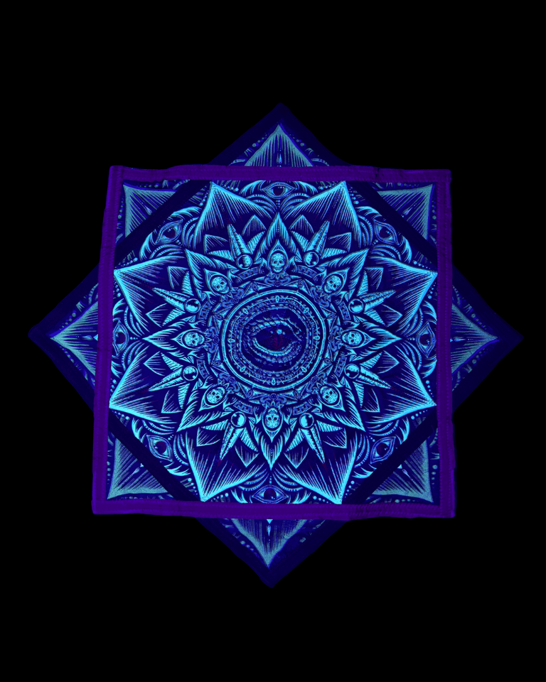 Gothic Mandala Glow Star - Free UV Flashlight Included!