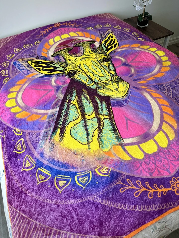 Hamsa ╳ Mushroom Giraffe Double Sided Blanket
